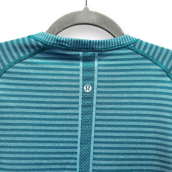 lululemon Top Womens 10 Blue Teal Swiftly Tech LS Athletic Gym Run Athleisure - Picture 6 of 12